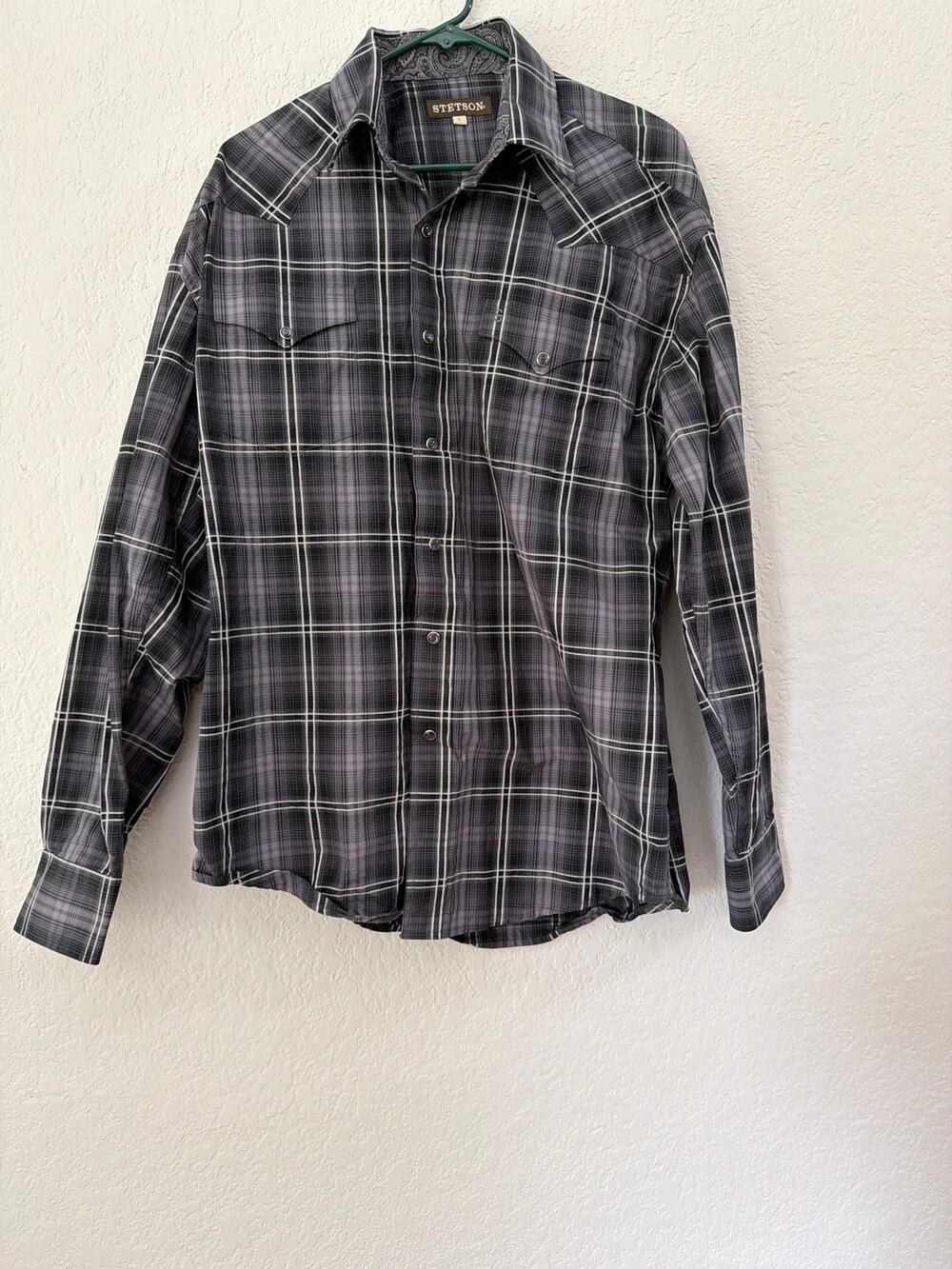 Stetson plaid button up  size large
